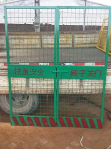 塔吊附著系統(tǒng)的生產(chǎn)、供應(yīng)與服務(wù) 聚焦平?jīng)龅貐^(qū)需求